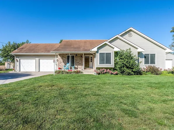 813 N Harrison St, Missouri Valley, IA 51555