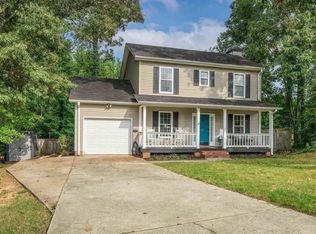 208 Charmar Way, Taylors, SC 29687