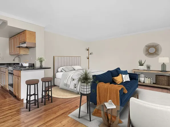 273 Bennett Avenue image 1 of 14