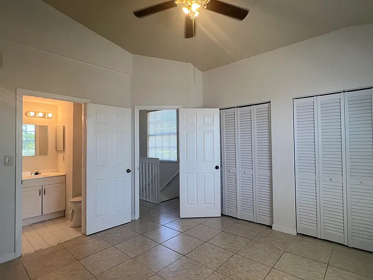 735 SW 148th Ave #1702 — Photo 10