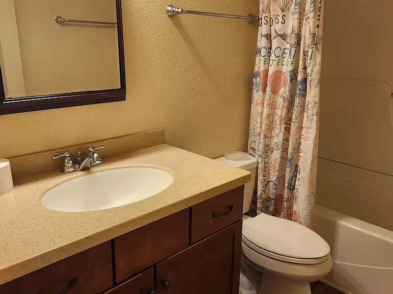 886 W Galveston St #202 — Photo 15