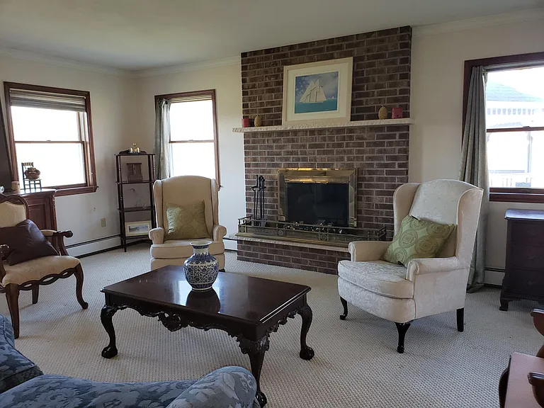 2844 E Lake Rd — Photo 5