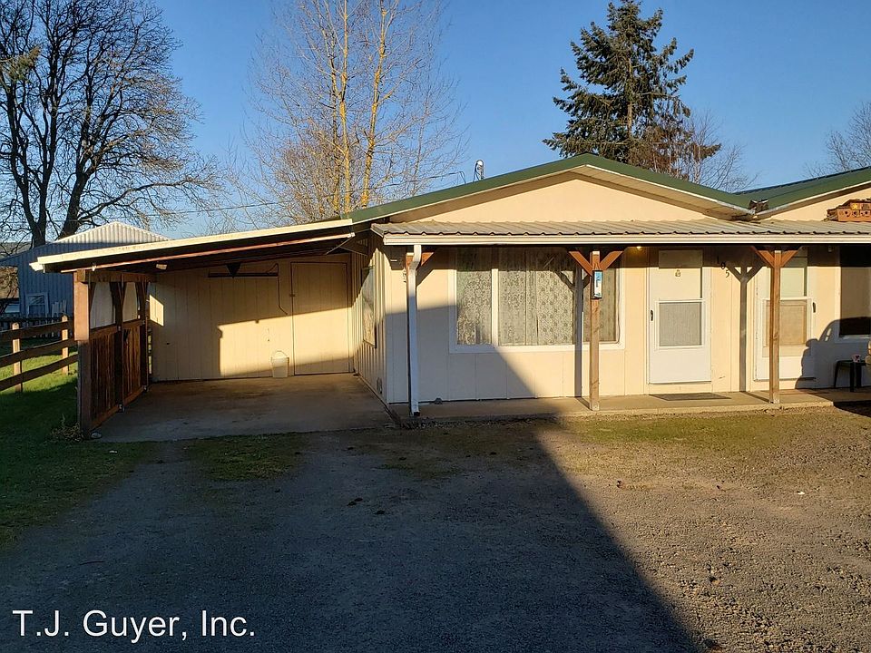 2nd image of 105 Engle Dr #B