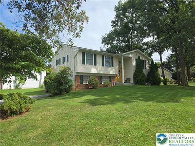 4881 Spruce Rd, Allentown, PA, 18106
