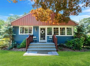 175 Newtown Rd, Hampton Bays, NY 11946