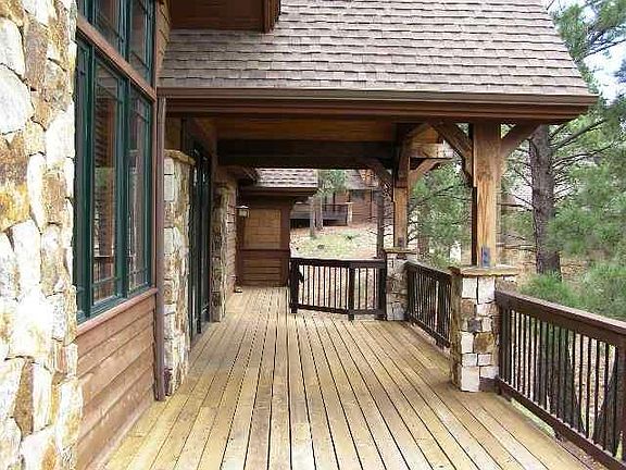 2nd image of 1683 E Singletree Court