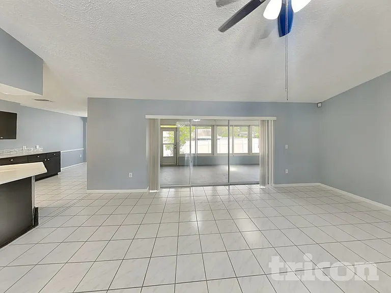 7028 Covewood Dr — Photo 3
