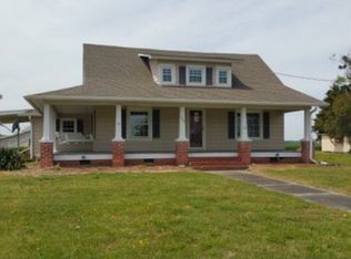 1384 Woodville Rd, Hertford, NC 27944