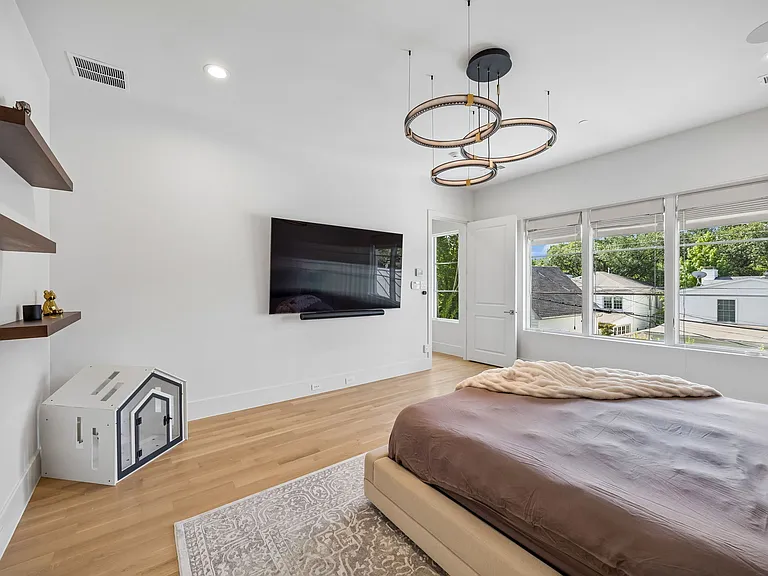 4529 Bordeaux Ave — Photo 20