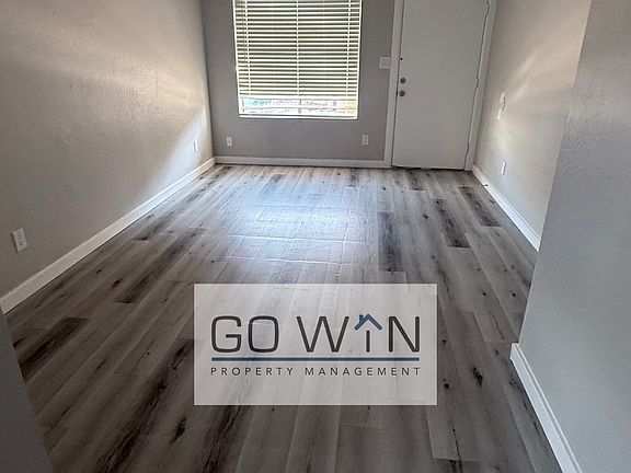 5th image of 44 S Williams St APT 1