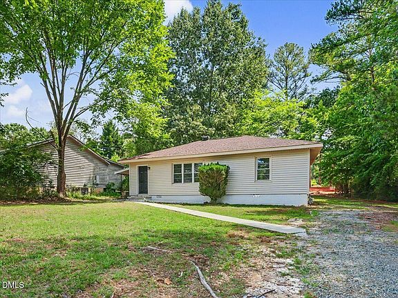 4th image of 203 Scarlett Dr
