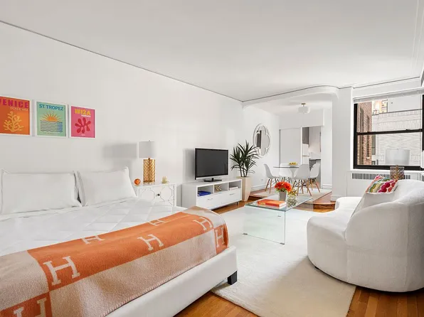 222 E 35th St APT 6-G, New York, NY 10016
