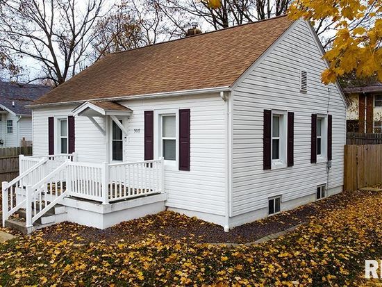 907 Franklin Ave, Greenville, IL 62246