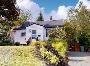 81 Coronation Ave, Halifax, NS B3N2M7