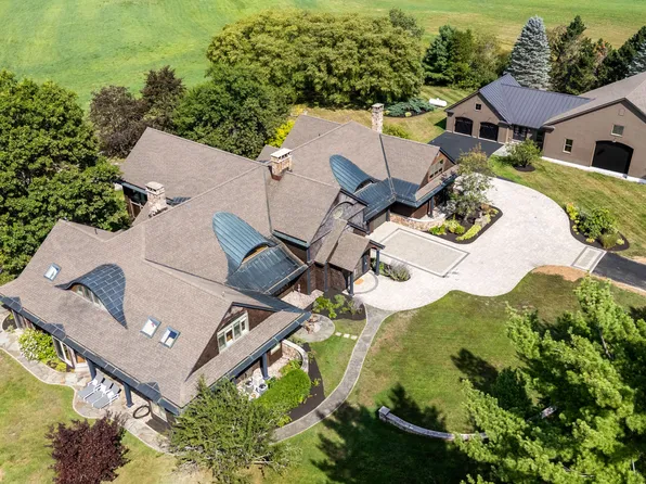 200 Woodville Road, Falmouth, ME 04105