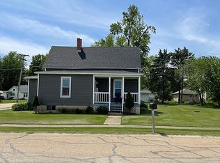 760 Burlington Ave, Grand Ridge, IL 61325