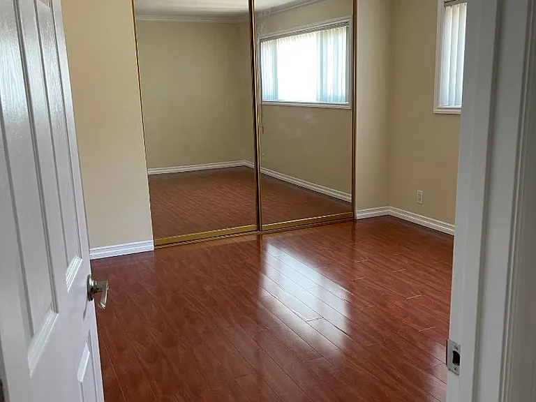1400 Glenwood Rd — Photo 18