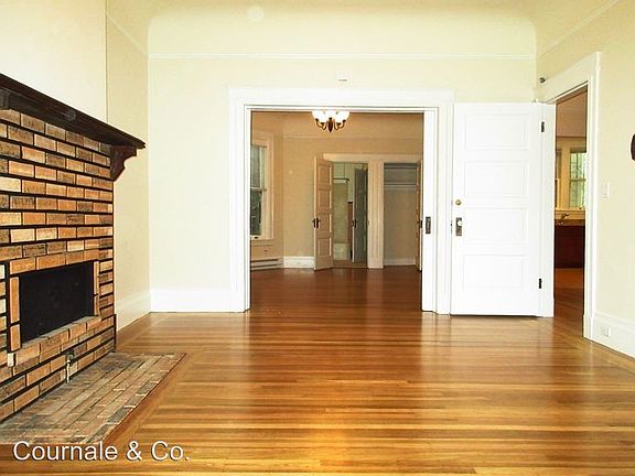 3rd image of 849A Fulton St