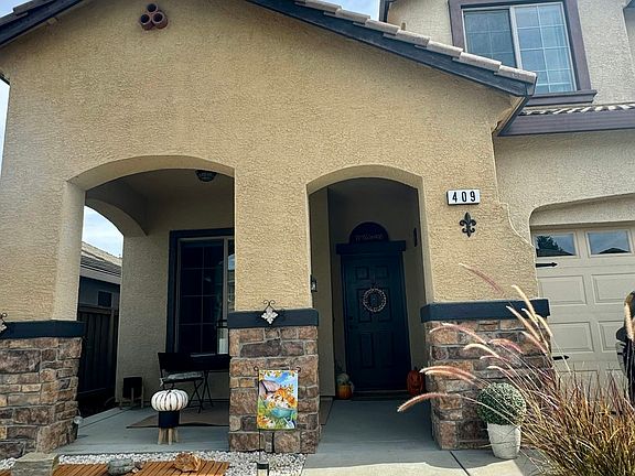 2nd image of 409 Sienna River Ct