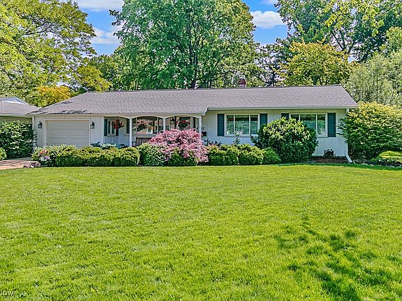 2nd image of 6195 Cambridge Park Dr
