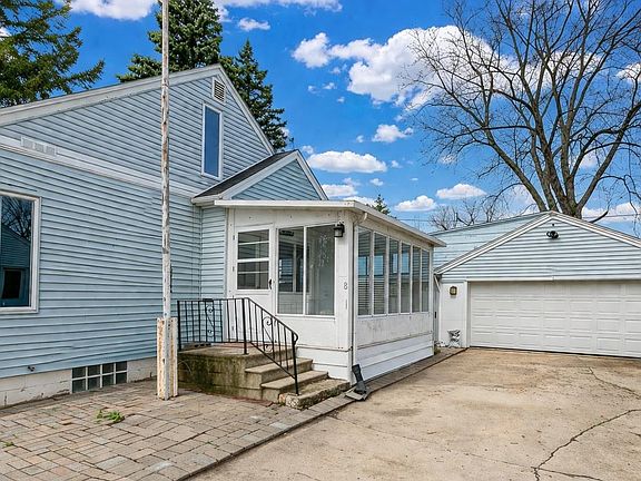 3rd image of 401 Gardners Row