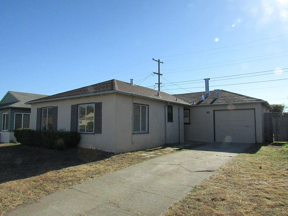 1st image of 15 Los Flores Ave