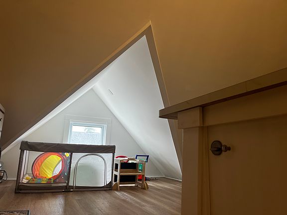3rd image of 4444 Main St APT 1