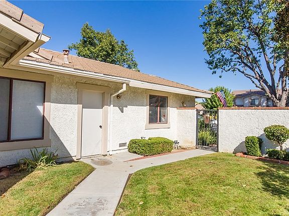 3rd image of 25903 Palomita Dr