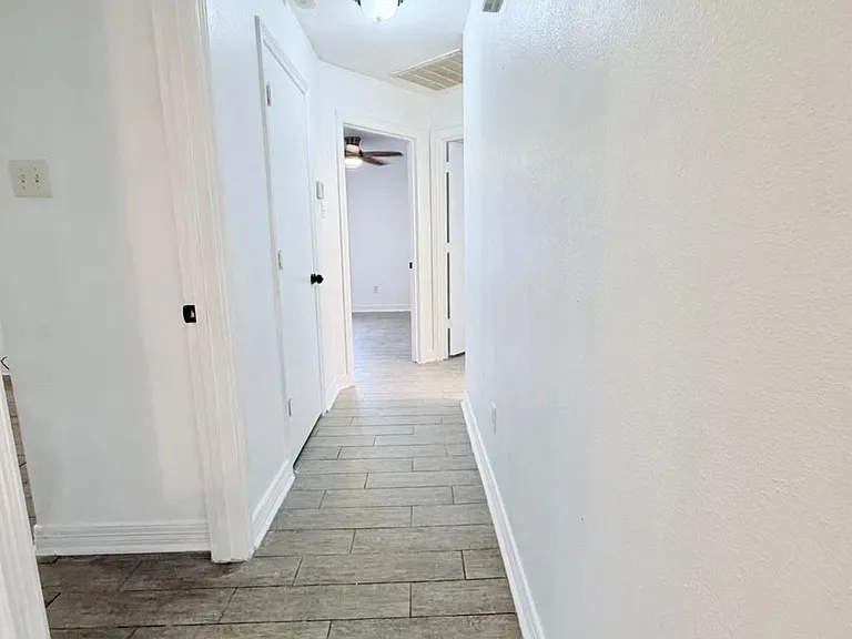 21604 Horseshoe Dr — Photo 11