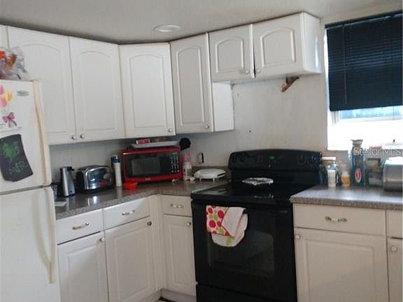 2nd image of 1327 7th Ct