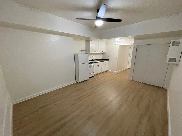 1209main — Photo 7
