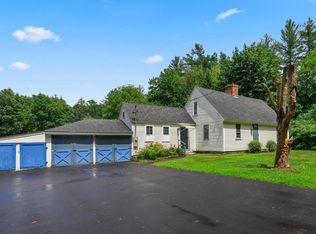 30 Thornton Rd W, Merrimack, NH 03054