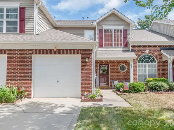 2714 Mill Valley Ct, Matthews, NC 28105