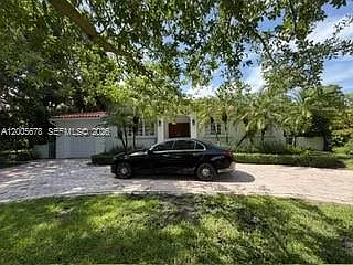 1237 Aduana Ave — Photo 1