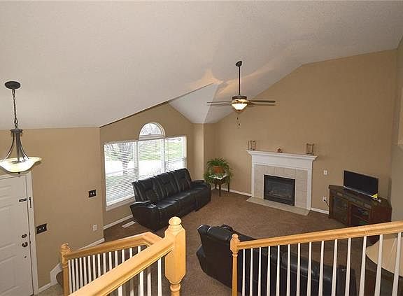 4th image of 12530 Oak Point Dr
