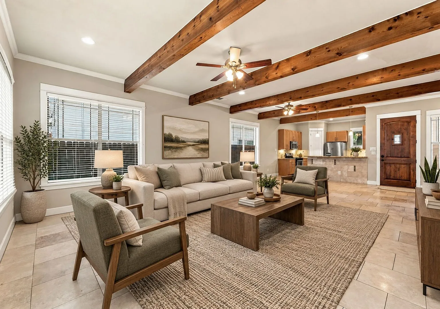 Ut Pre-Lease: Beautiful 6 Br / 4 Ba North Loop Area, Mins To Ut - W/D Included — Photo 1