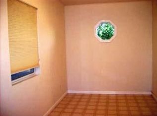 1020 Maple St, Carrollton, IL 62016