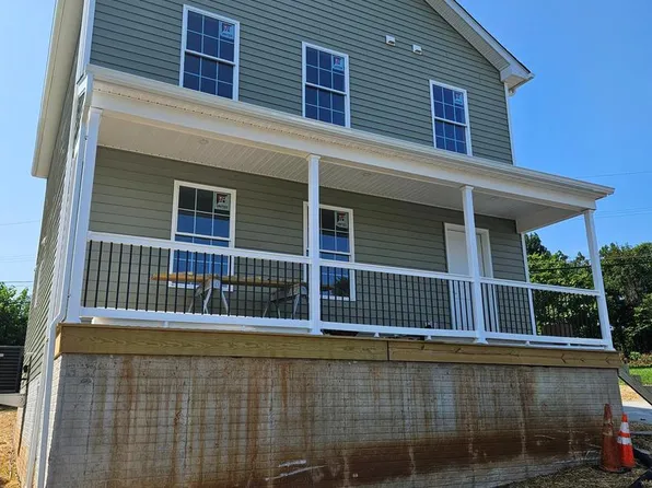 3251 Magnolia Ave, Halethorpe, MD 21227