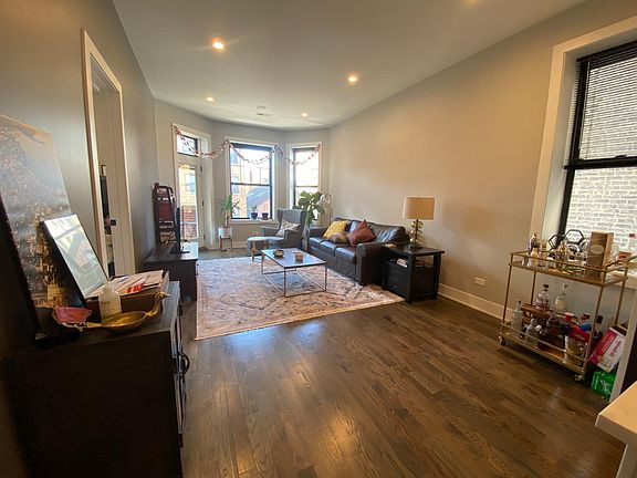 5th image of 1215 N Wolcott Ave 3f-floor 3
