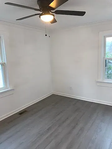 4616 Columbia St #A — Photo 11