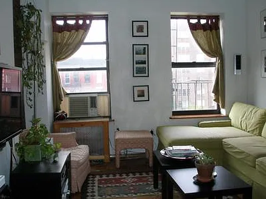 Rented by Centric New York | media 11