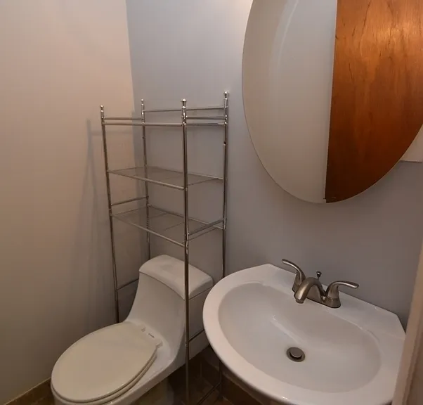 843 Harbor View Ter — Photo 23