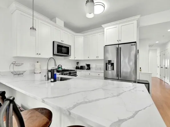 254 Spencer Ave #5, Chelsea, MA 02150
