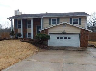 1402 Sioux Trce, Saint Charles, MO 63304