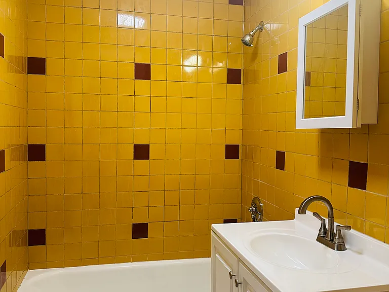 113 Dale St #2 — Photo 6