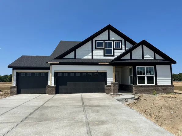 9260 Brookview Ave, McCordsville, IN 46055