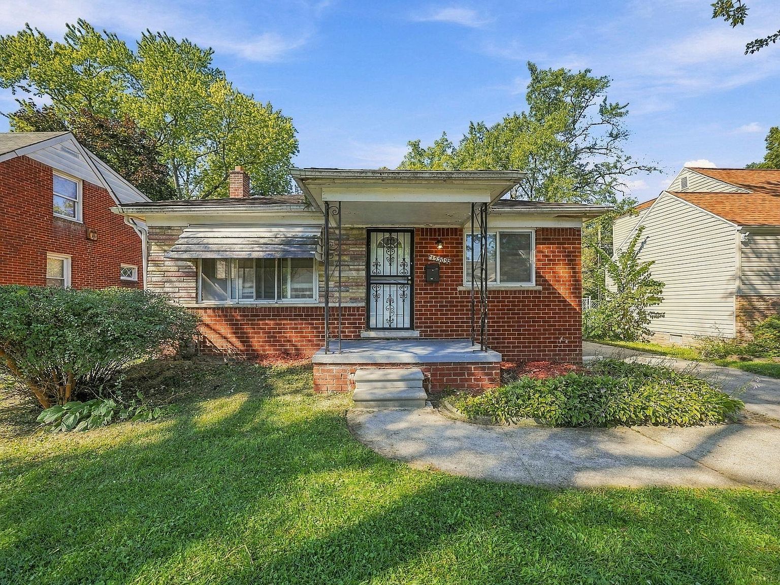 15509 Fielding St, Detroit, MI 48223