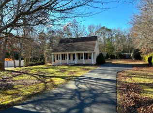 12 Pierre Vernier Dr, Mashpee, MA 02649