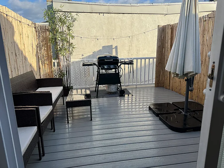 1639 S Hancock St — Photo 17