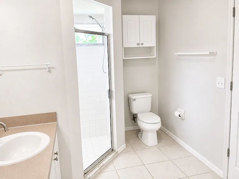 master-bathroom-1_08102026